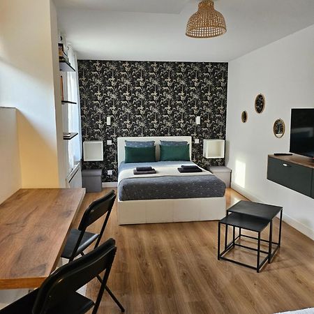 Superbe Appt Avec Cour Et Parking Gratuit A 5Min De La Cite Medievale Carcassone Kültér fotó